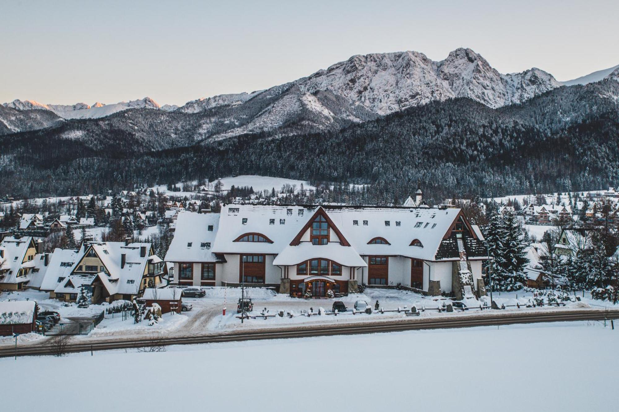 Tatra Resort & Spa 考斯赛力克 外观 照片